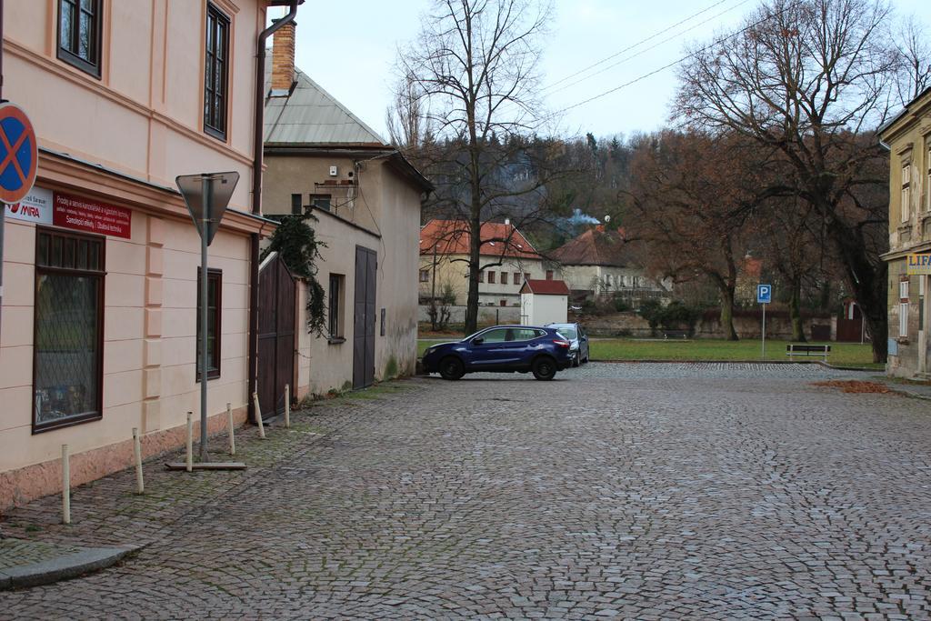 Penzion U Brany Кутна-Гора Номер фото